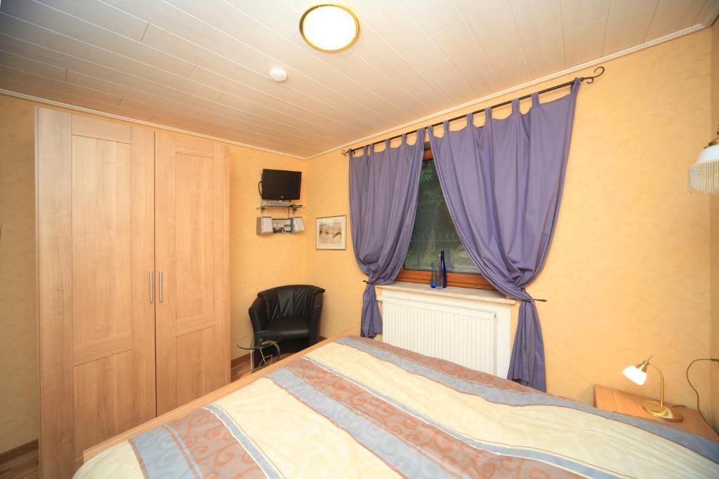 Hotel Altes Zollhaus Naehe Luxemburg Ammeldingen an der Our Pokoj fotografie